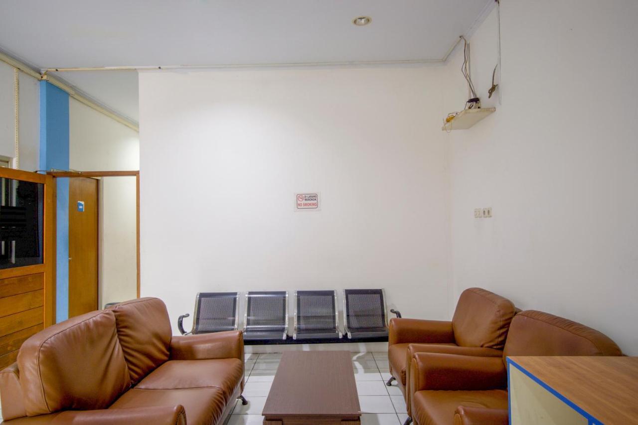 Oyo 3754 Prosperity Mansion Hotell Jakarta Eksteriør bilde