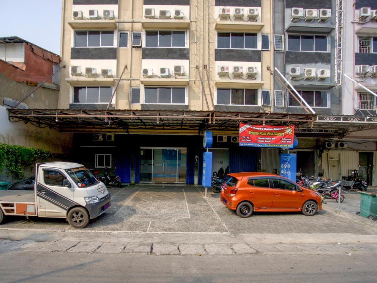 Oyo 3754 Prosperity Mansion Hotell Jakarta Eksteriør bilde