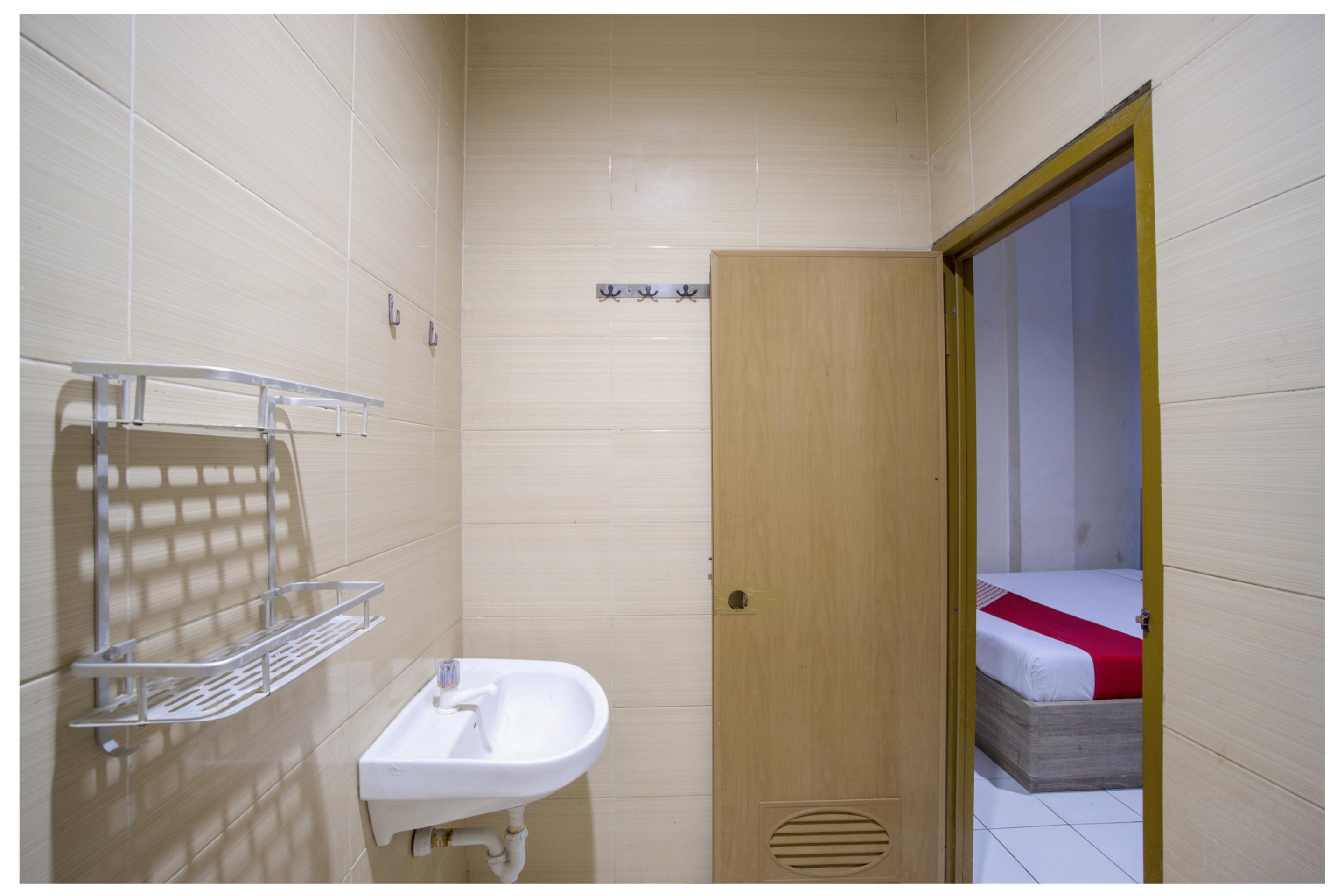 Oyo 3754 Prosperity Mansion Hotell Jakarta Eksteriør bilde